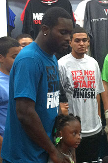 Michael Vick Launching V7 Apparel Line