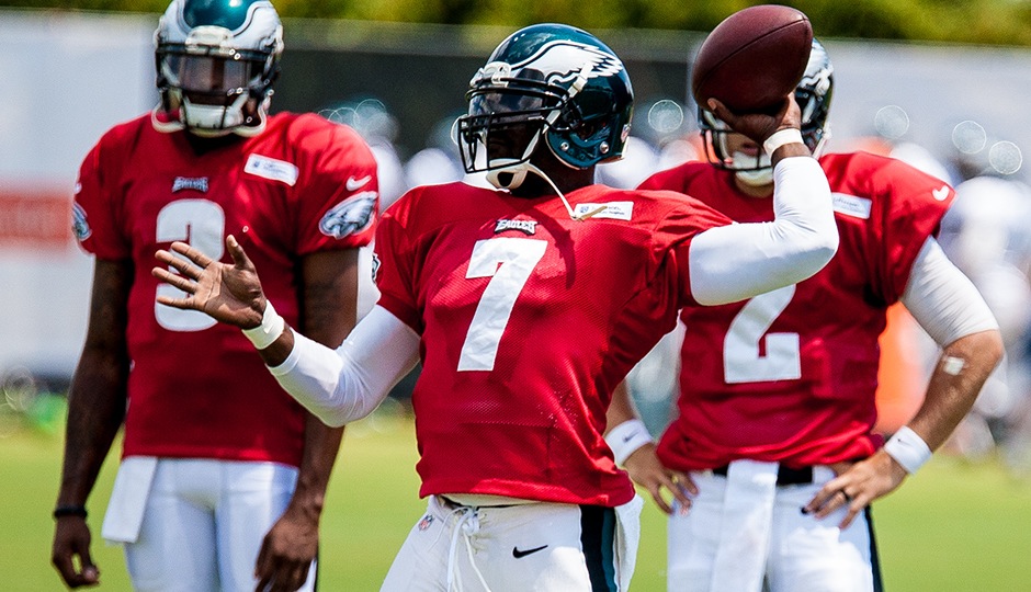 Michael Vick injury: Eagles QB getting MRI on hamstring Monday