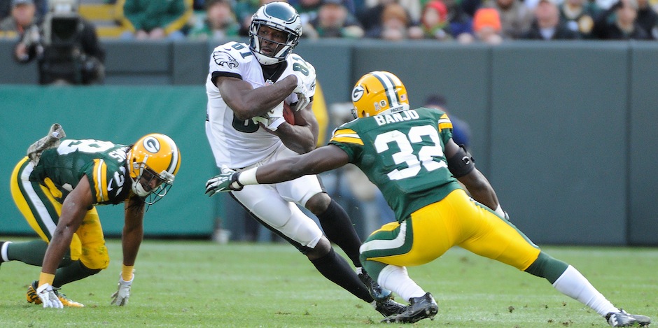 Eagles release wide receiver Jason Avant