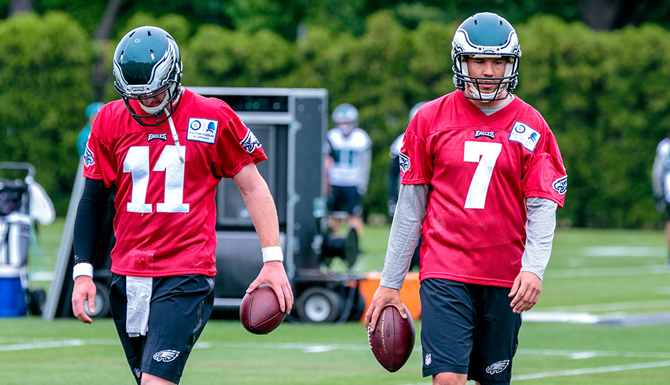 Eagles training camp notes, Day 10: Sam Bradford and Carson Wentz