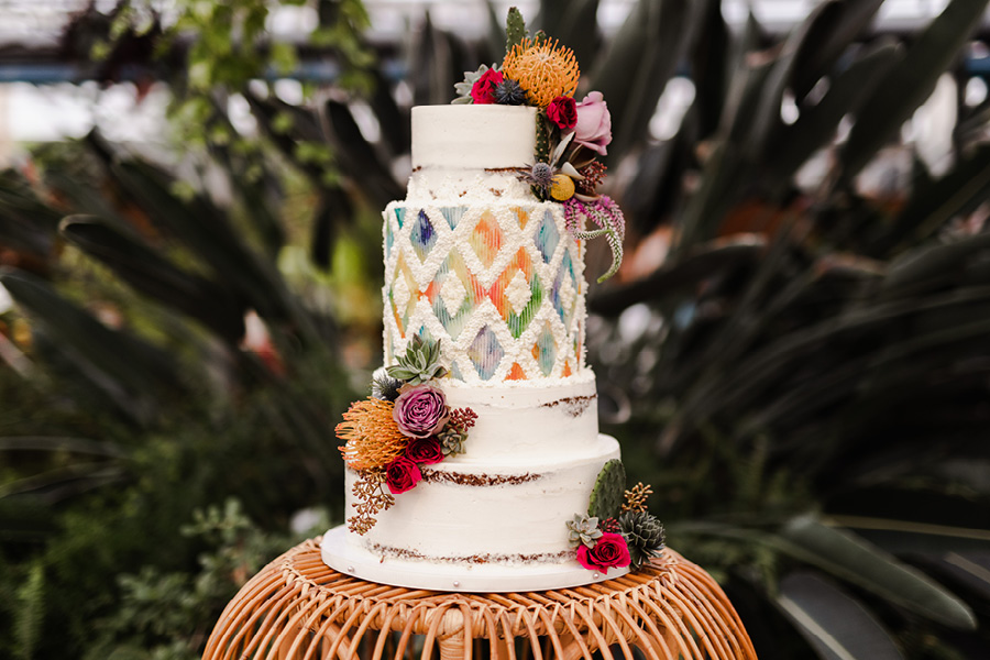 Wedding Cake with Chocolate Icing – Sugar Love Bakery