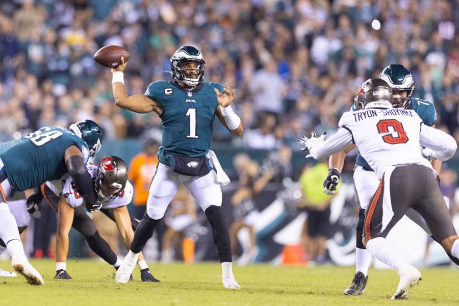 John McMullen: In Eagles first win, Mailata finally turns from